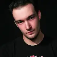 Емельянов Руслан