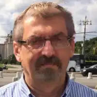 Емельянов Стас